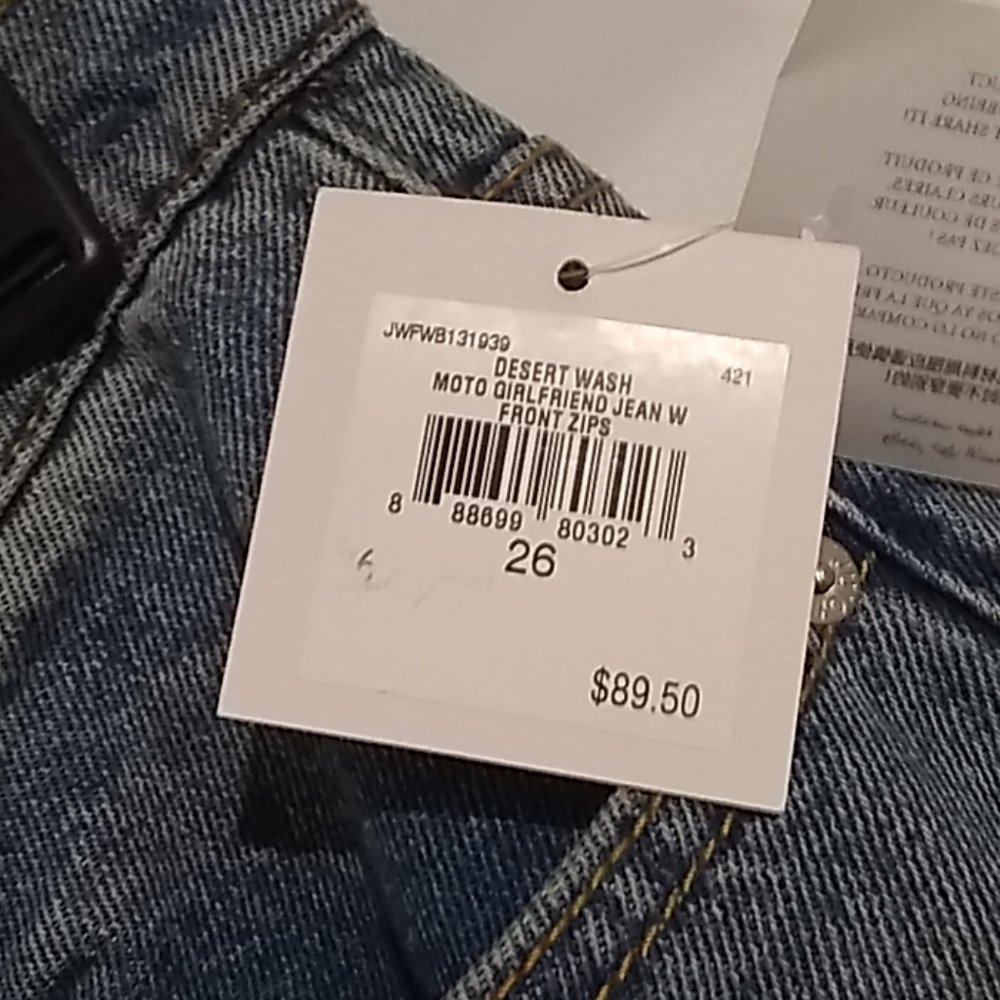 Juicy Couture High Rise Girlfriend Jeans NWT - Picture 3 of 8